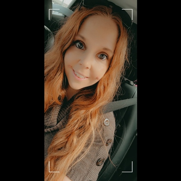 Meet your Posher, Brandi - Picture 3 of 4